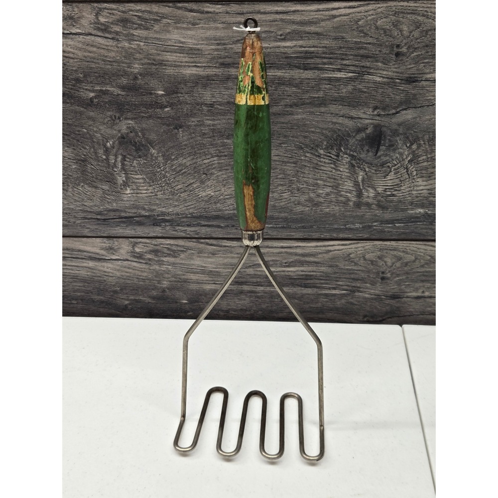 Vintage Potato Masher Green Painted Wood‎ Handle Primitive Kitchen Tool Rustic
